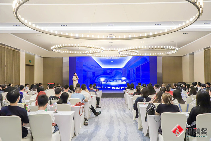 雷特出席2023“祝融獎”第十五屆CBDA照明應用設計大賽全國總決賽