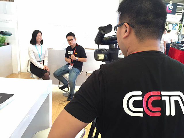 CCTV現場采訪