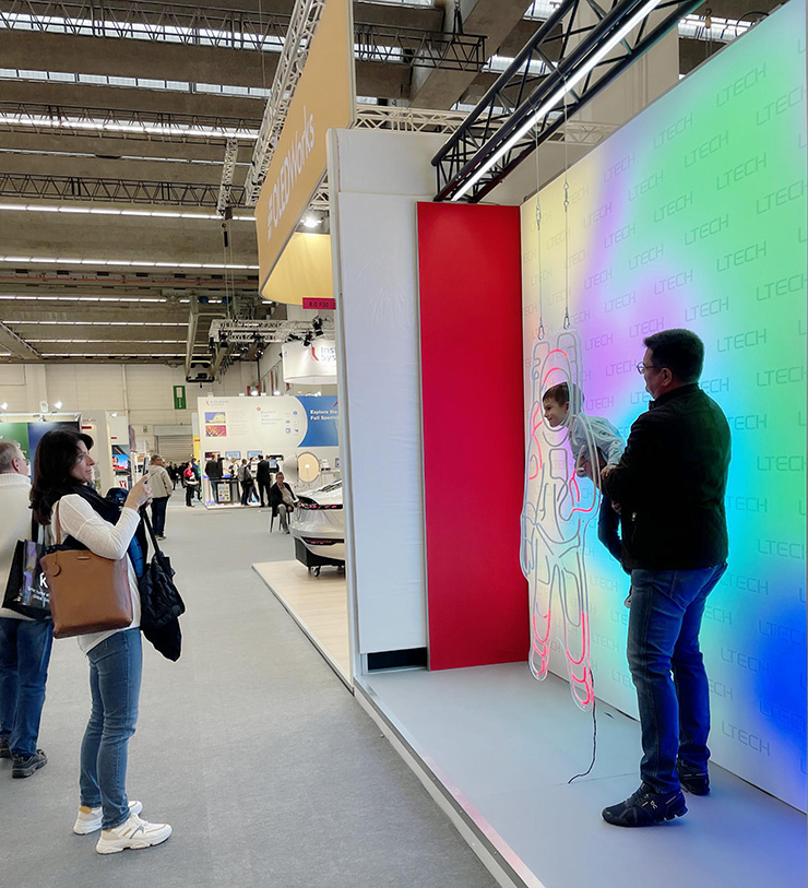 2022light+building德國·法蘭克福展雷特展位多角度照片