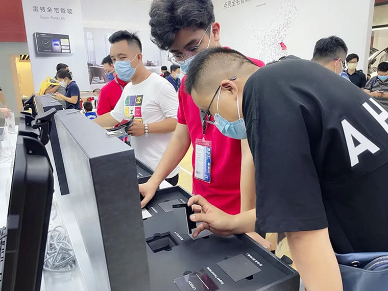 2022光亞展直擊雷特展位現場用戶體驗產品